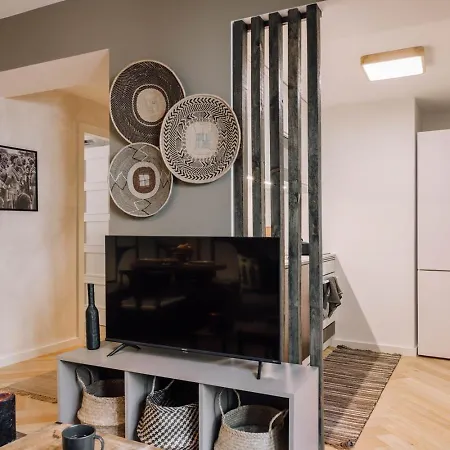 Sandoa - 2 Bedrooms In Lapa Apartmán *