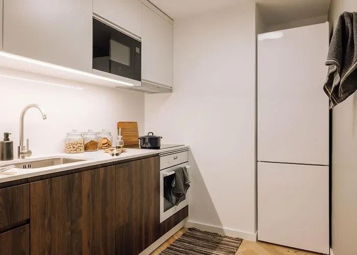 Apartament Sandoa - 2 Bedrooms In Lapa Lizbona